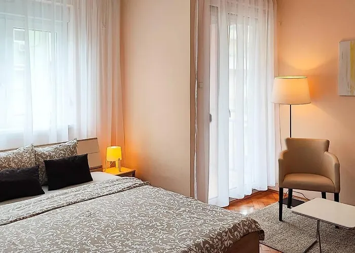 Filinhome Pushkin Διαμέρισμα